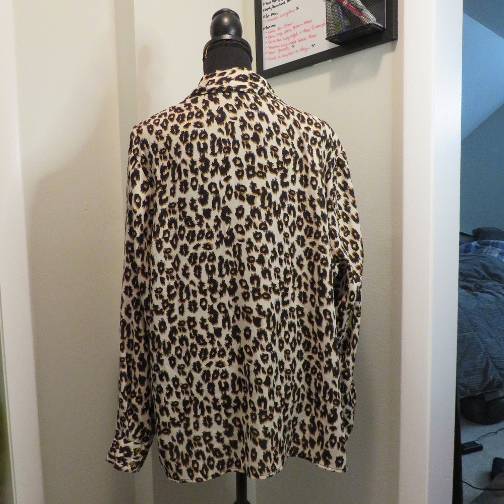 Leopard Print Blouse - Picture 6 of 6